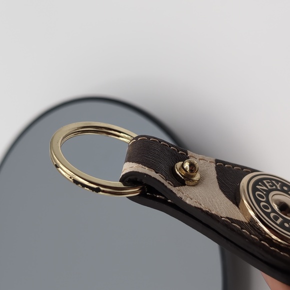 Dooney and Bourke| NWOT Vintage Brown and Cream Cow Design Key Fob Keychain - Picture 9 of 12